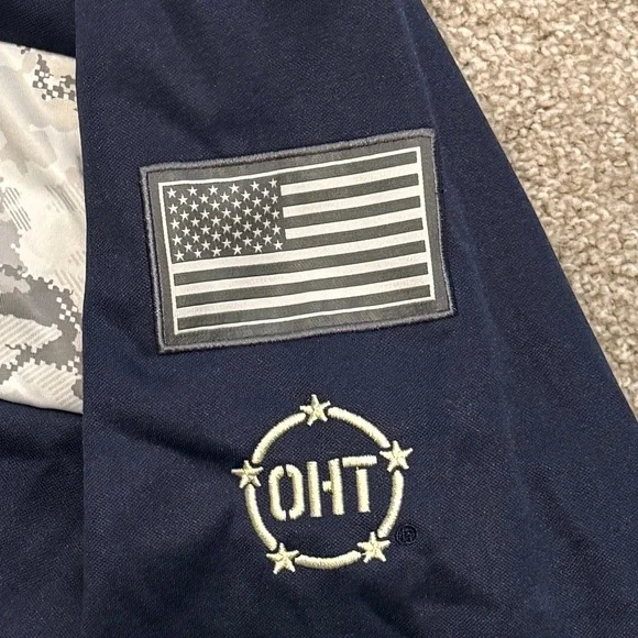 Colosseum Navy and Gray Notre Dame Hoodie - Picture 3 of 3